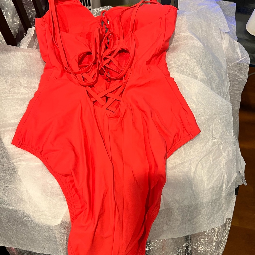 Skinnydippers by MiracleSuit swim suit - Picture 2 of 4